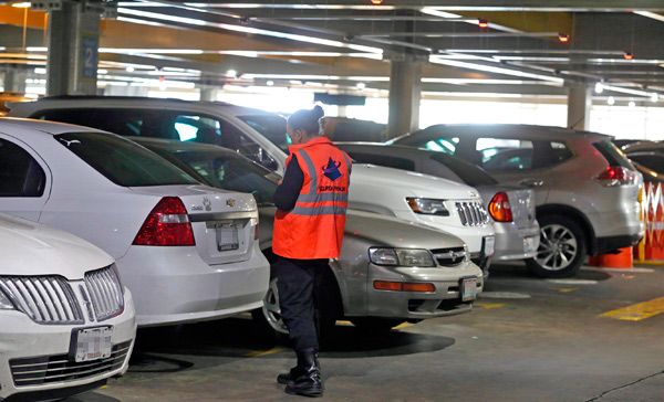 Regulará Ayuntamiento el negocio de los estacionamientos de cuota en Hermosillo