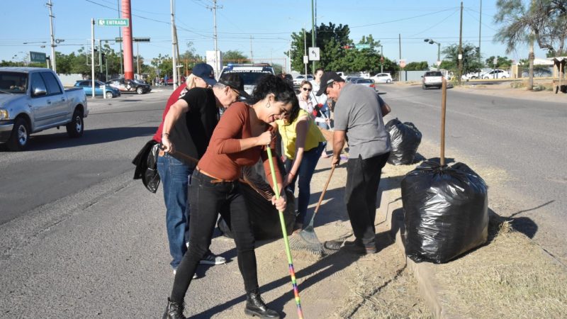 Continúan limpieza previa a Día de Muertos