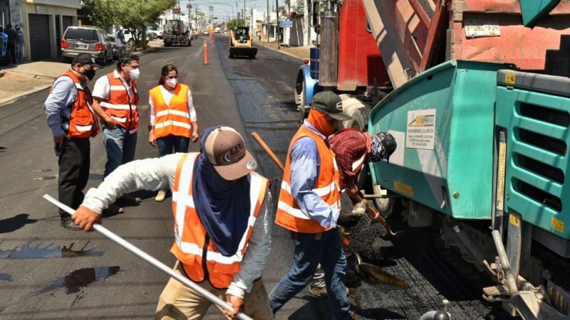 Supervisa alcaldesa inicio de rehabilitación de calle Nayarit