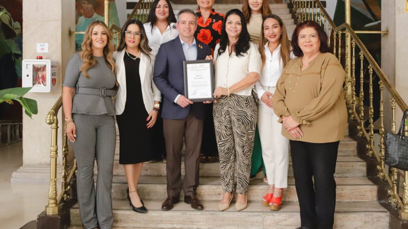 Recibe Congreso de Sonora reconocimiento al mérito archivístico